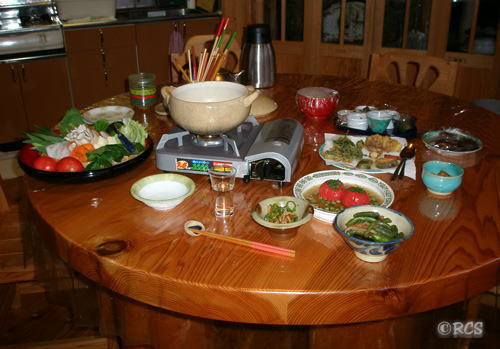 夕食は別棟で
