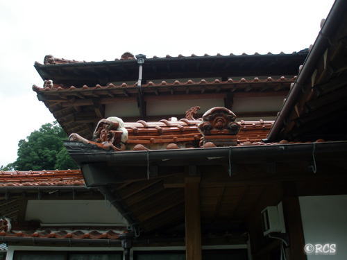 屋根瓦