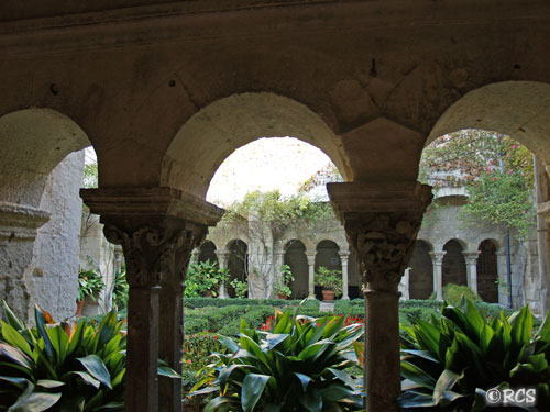 修道院の回廊: Cloître Saint-Paul de Mausole